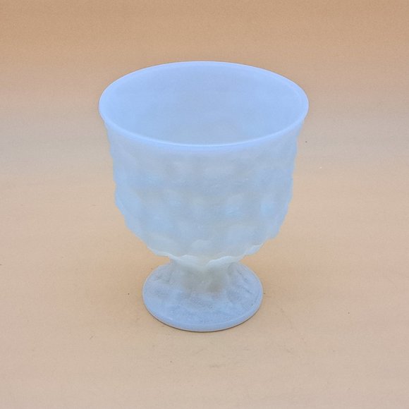 E O Brody Milk Glass Vase - Picture 4 of 11